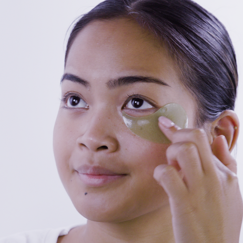 Pixi BeautifEYE Brightening Eye Patches applied on face