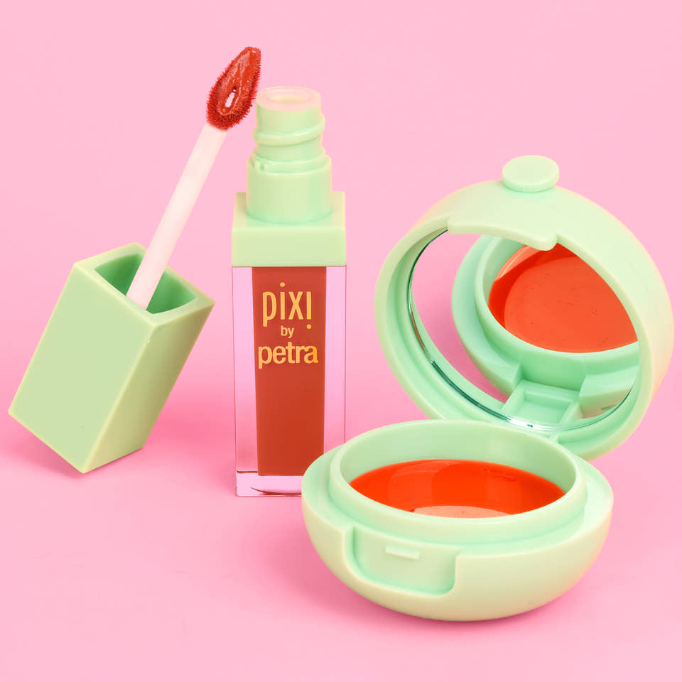Date Night Duo featuring MatteLast Liquid Lip and LipMask on a pink background - View 2 view 2